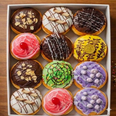 7 Flavours bomboloni 12 pcs